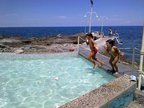 Camping Riva Smeralda Hotel Milazzo Exterior photo